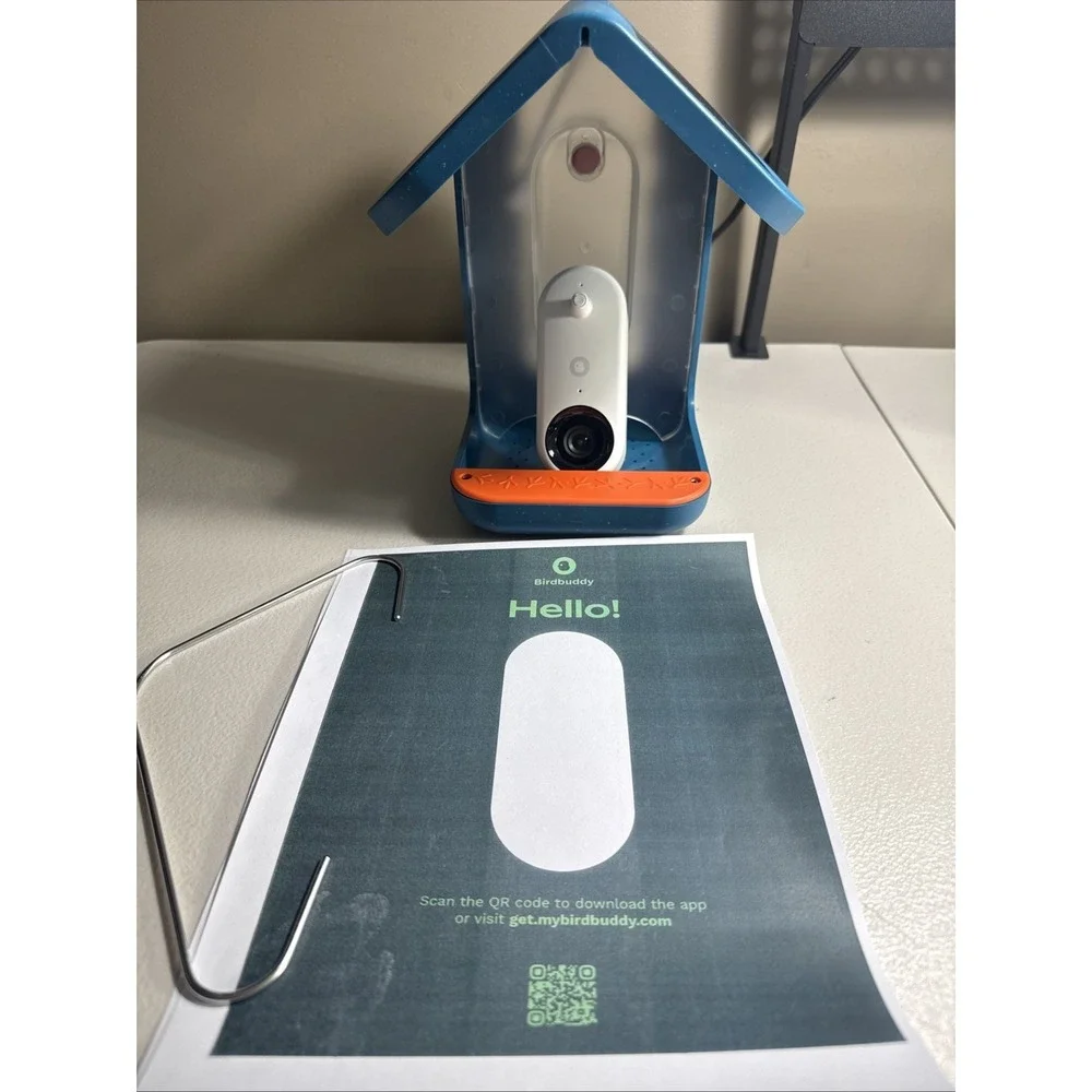 NEW Birdbuddy PRO Solar Smart Bird Feeder HDR 2K Slow Motion Video No Box NICE